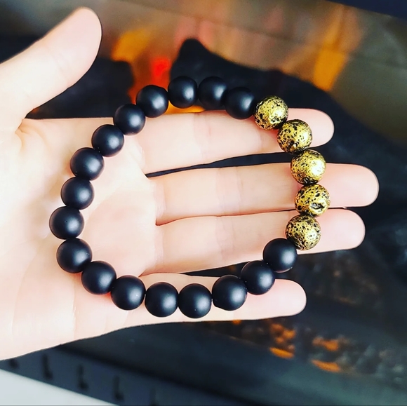 Agate , Lava Stone bracelets - Picture 3 of 4